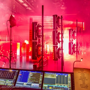 Hudson Mohawke - Lantern Live Tour