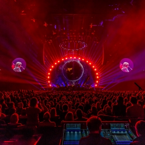 Jeff Lynne's ELO Alone in the Universe Tour