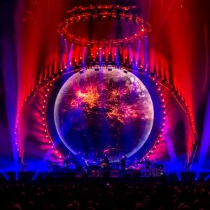 Jeff Lynne's ELO Alone in the Universe Tour