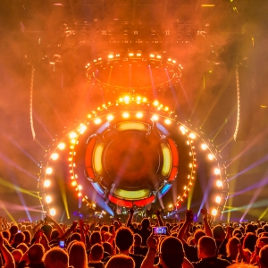 Jeff Lynne's ELO Alone in the Universe Tour