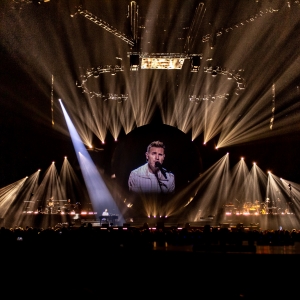 Take That Greatest Hits Live