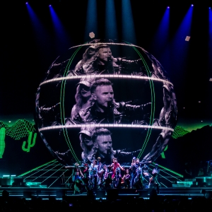 Take That Greatest Hits Live