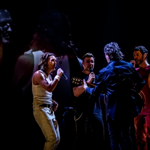 Take That Greatest Hits Live
