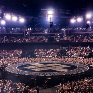 Take That Wonderland Live